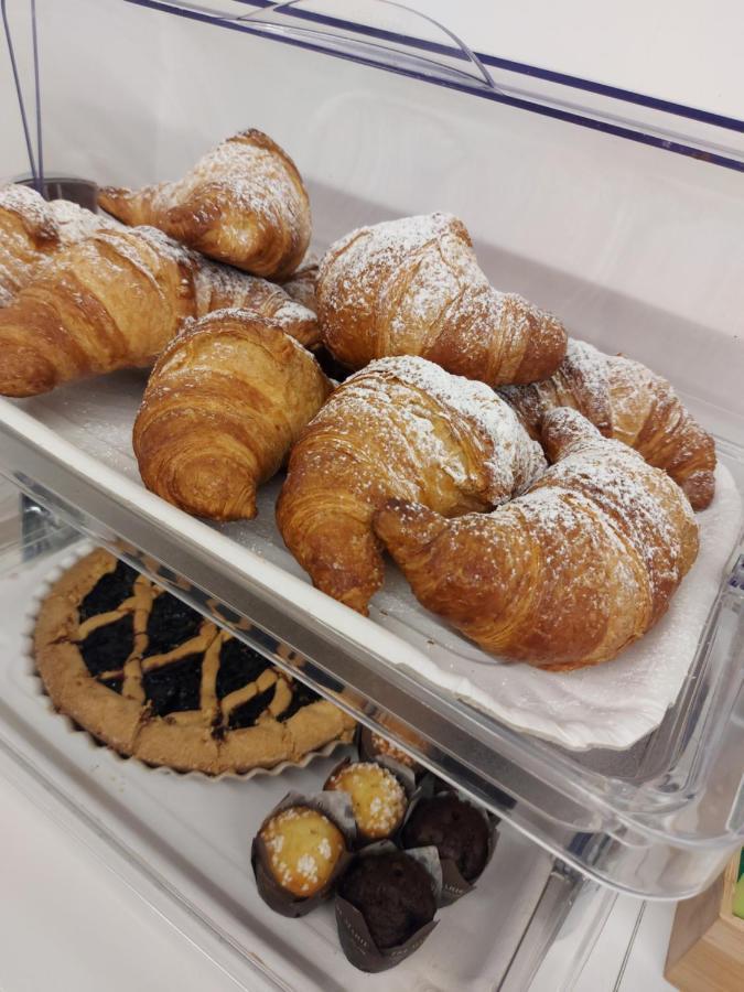 Dal Patricano Frosinone Eksteriør billede